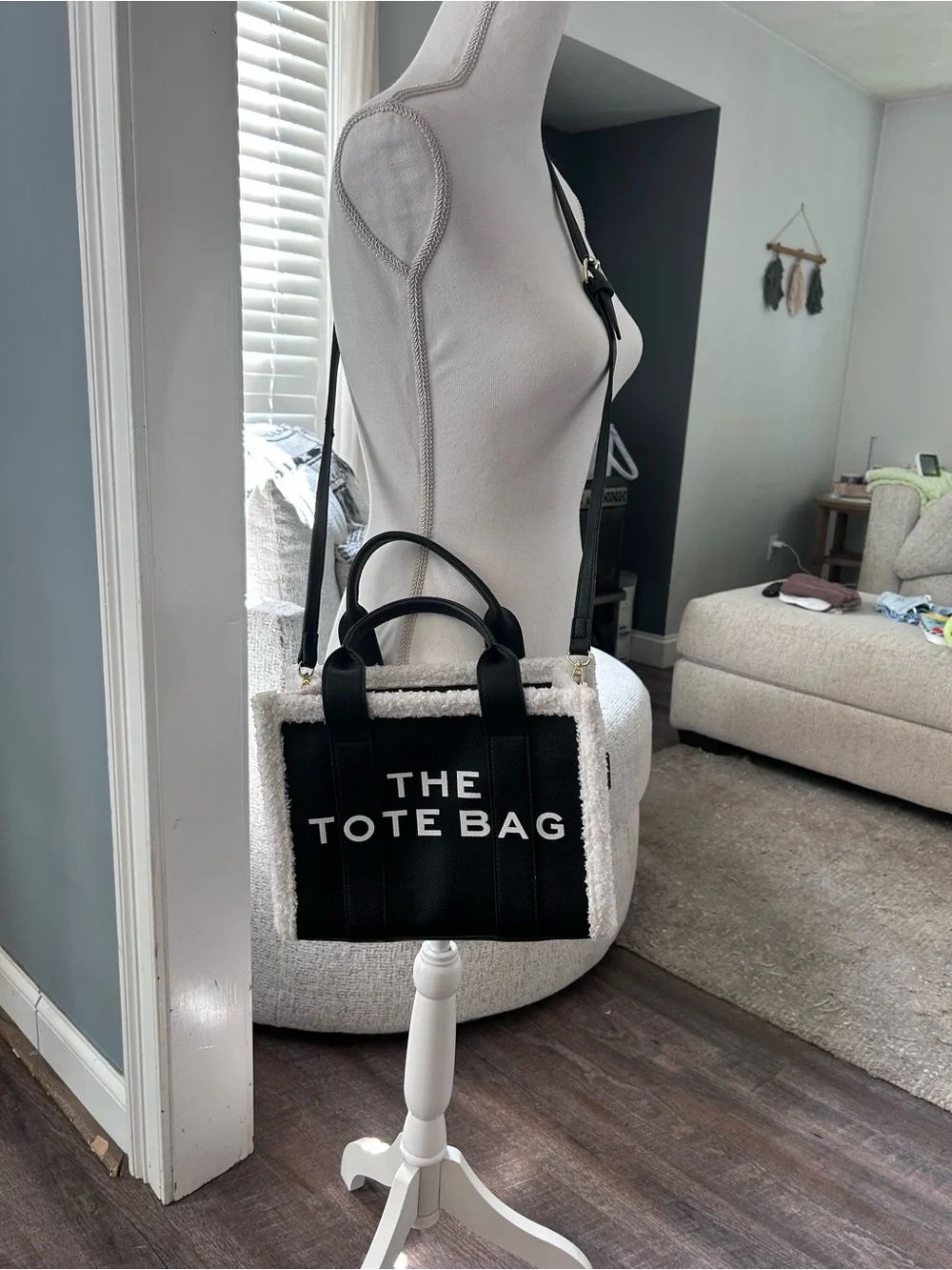 THE TOTE BAG Black and White Sherpa Trim Tote - Picture 9 of 12